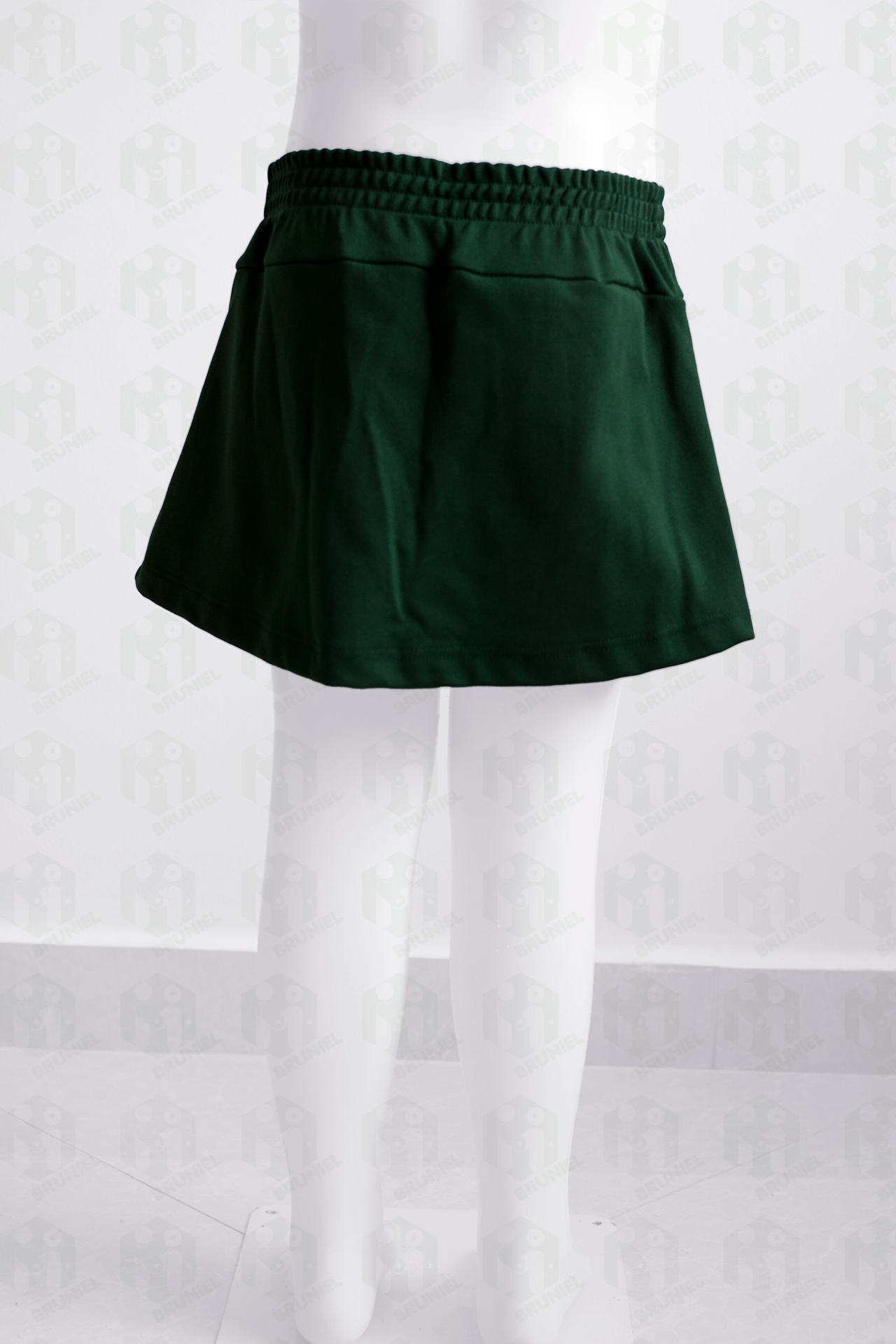 cocSaiaTenis Costas.jpg