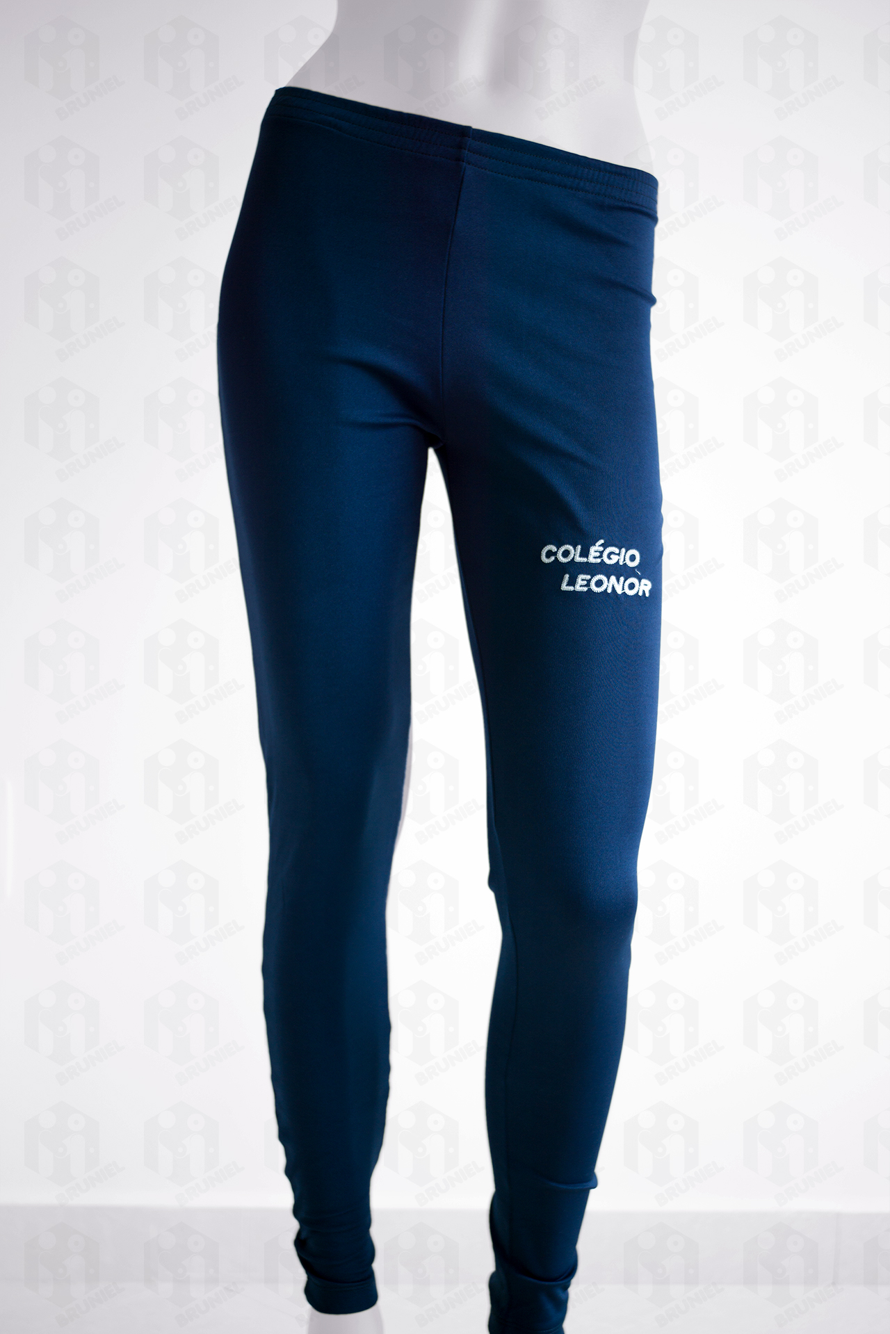 leonorCalçaLeg Frente.jpg