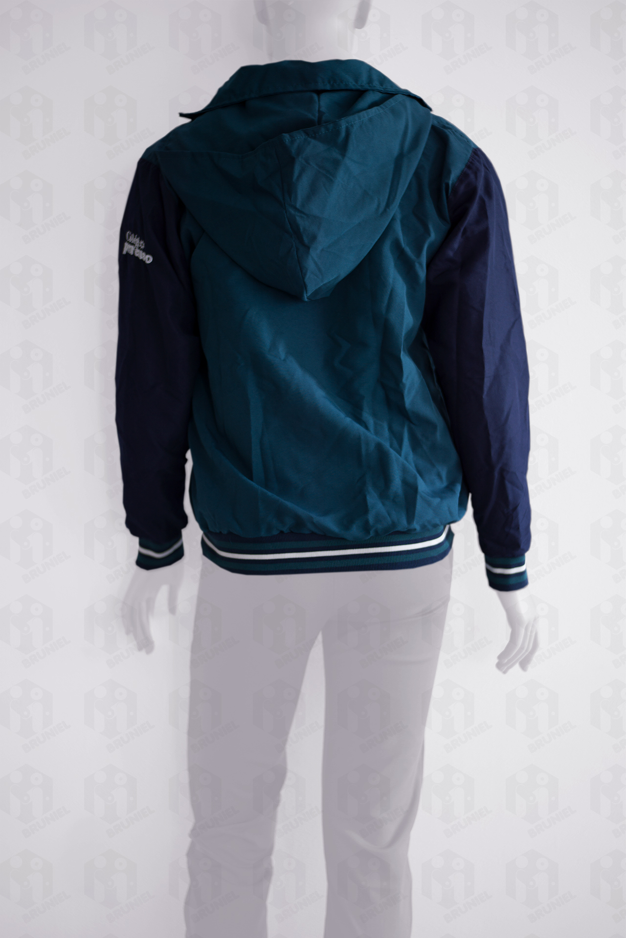 paraisoJaquetaCollegeTactel Costas.jpg