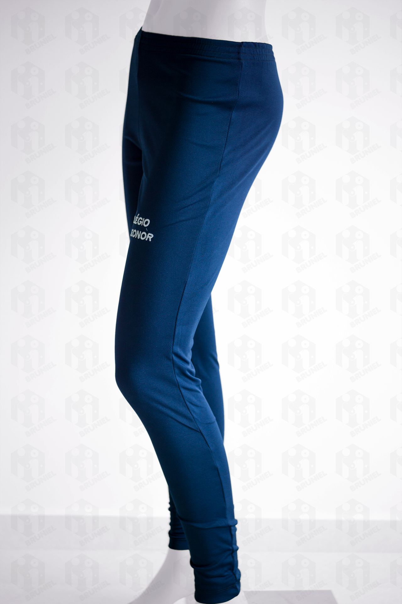 leonorCalçaLeg Lateral.jpg