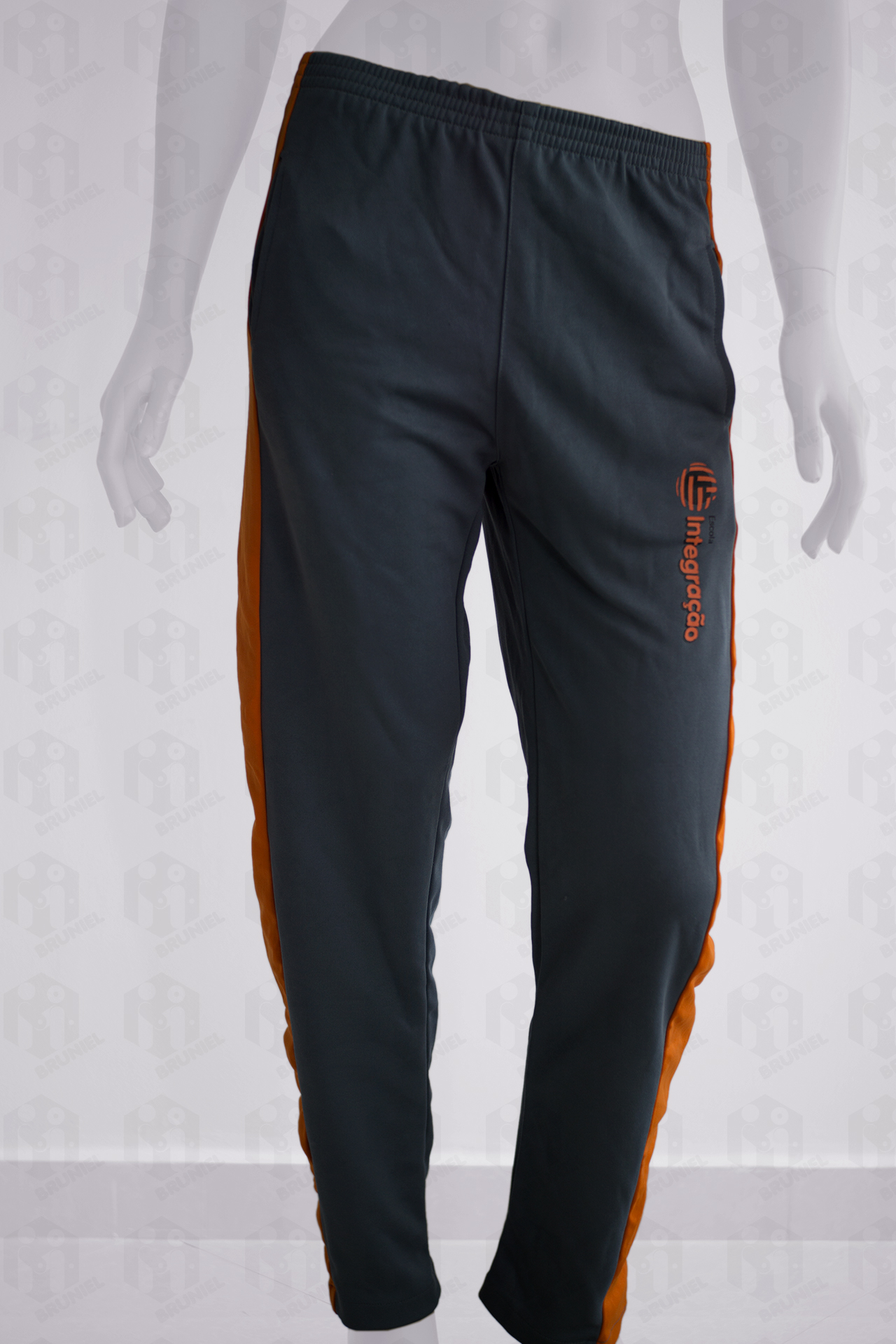 integraçãoCalçaHelanca Frente.jpg